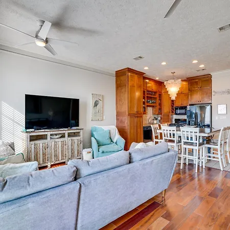 Panama City Beach Townhome With Deck, Ocean Views